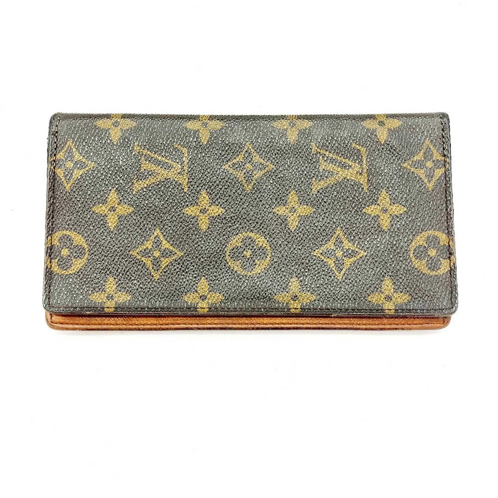 Louis Vuitton Monogram Bifold Wallet
